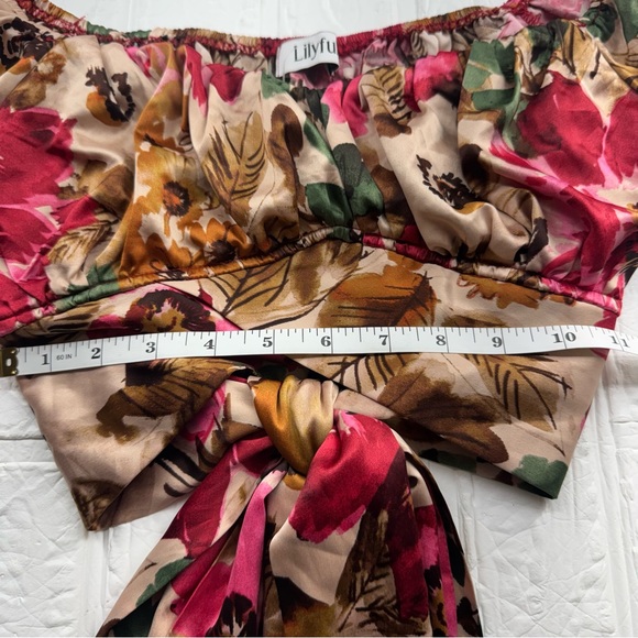 Floral Puff Sleeve Tie-Back Top - Picture 4 of 16